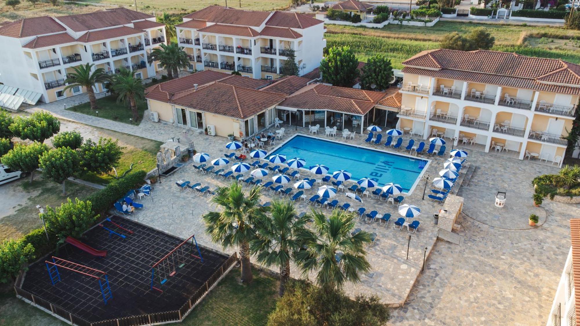 Village Inn Studios & Family Apartments Laganas Exterior photo